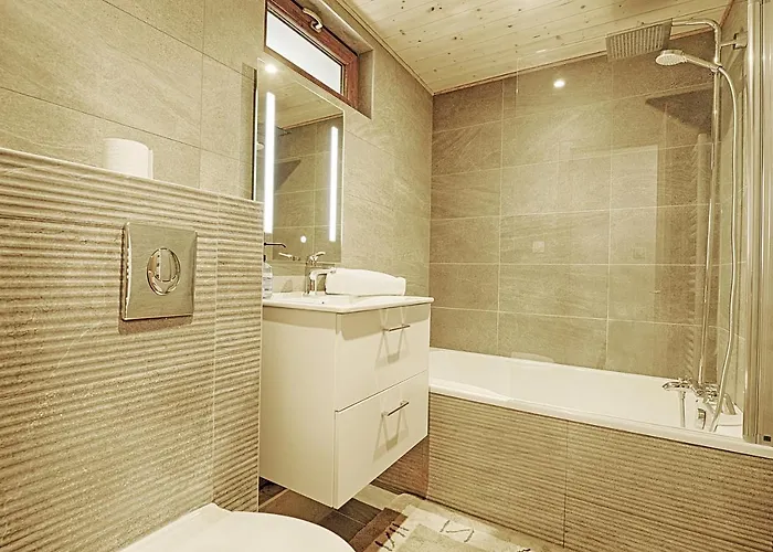 Le Schwarzwald - A Proximite Des Stations De *